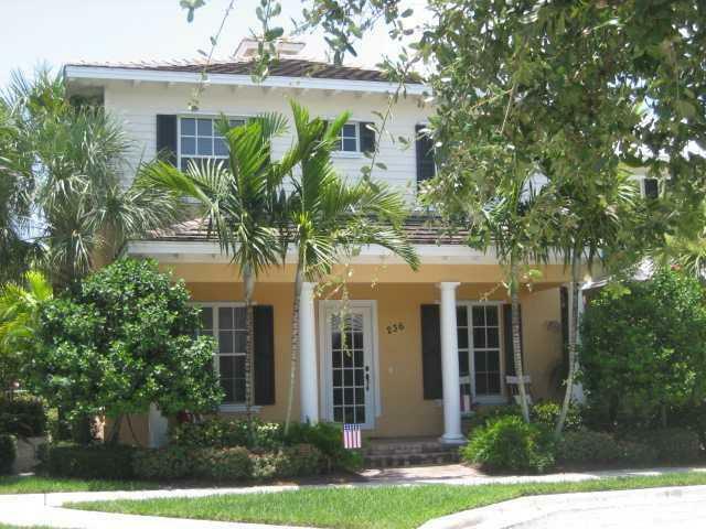 Property Photo:  236 W Bay Cedar Circle  FL 33458 