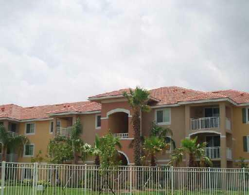 Property Photo: 6510 Emerald Dunes Drive 201 FL 33411