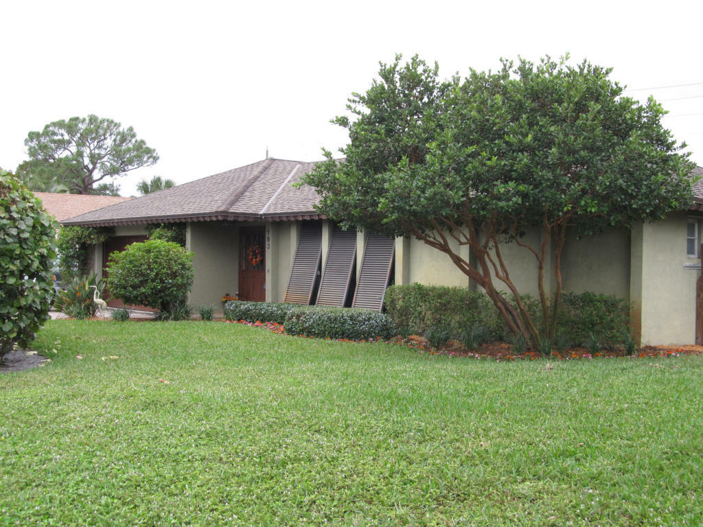 Property Photo:  193 Golfview Drive  FL 33469 