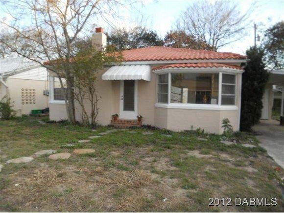 Property Photo: 336 Sears Avenue FL 32118