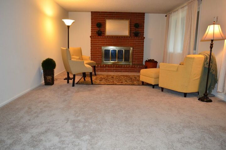 Property Photo: 841 25th St SE WA 98002