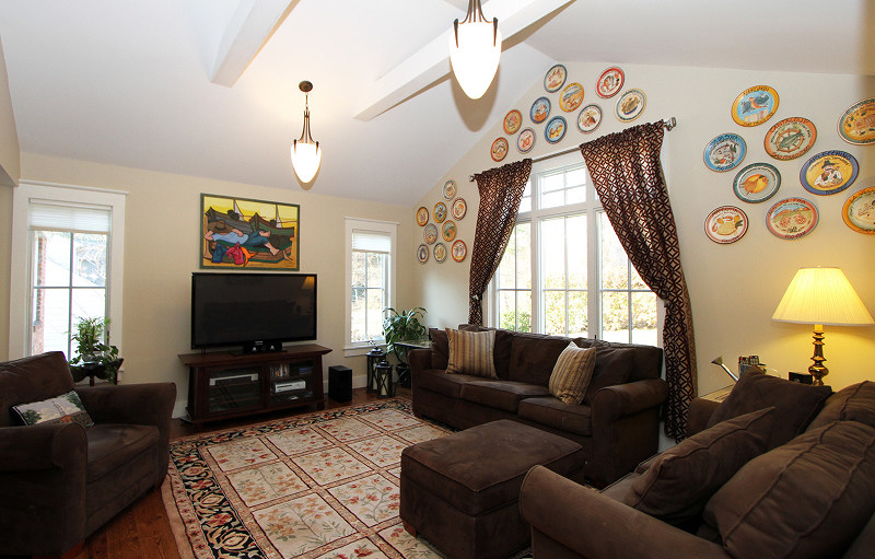 Property Photo: 35 Great Oak Dr NJ 07078