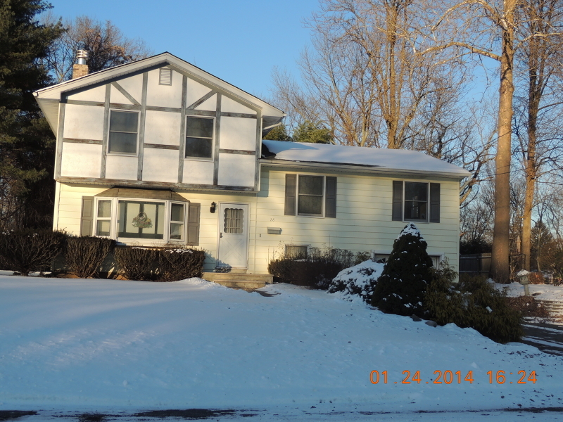 Property Photo: 28 Ringwood Ct NJ 07442