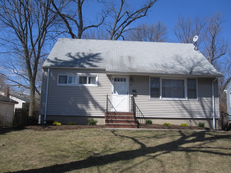 Property Photo:  521 W Chestnut Ave  NJ 08840 