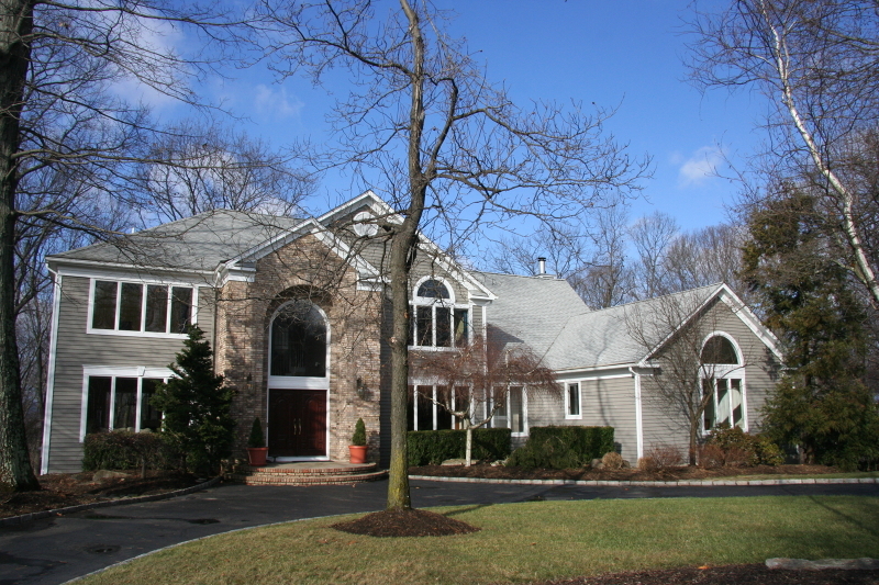 Property Photo:  4 Olde York Rd  NJ 07869 