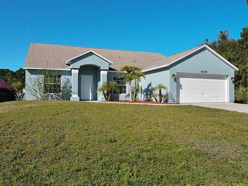 Property Photo:  4050 SW Kallen Street  FL 34953 