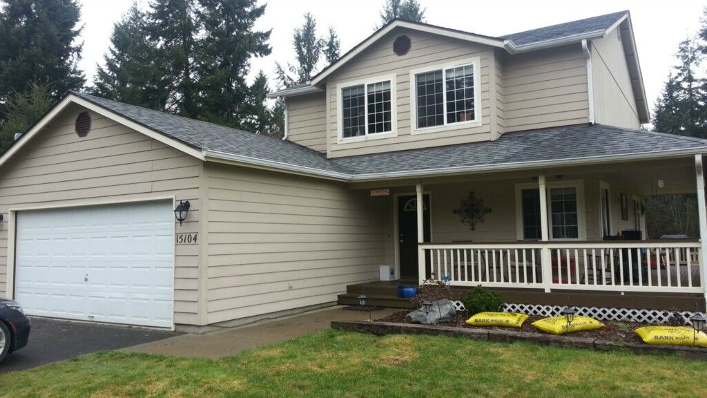 Property Photo: 15104 Champion Estates Dr SE WA 98597