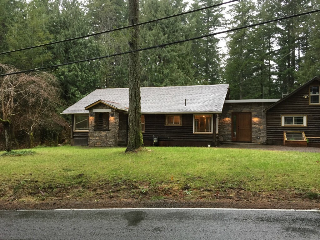 Property Photo:  13131 452nd Ave St SE  WA 98045 