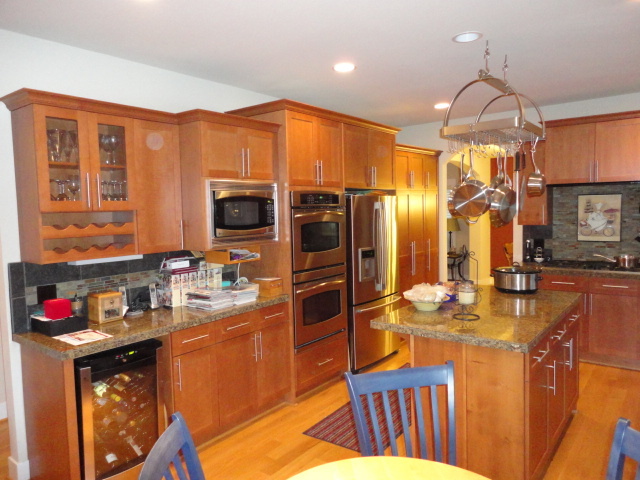 Property Photo:  8850 Ellsworth Ct NE  WA 98516 