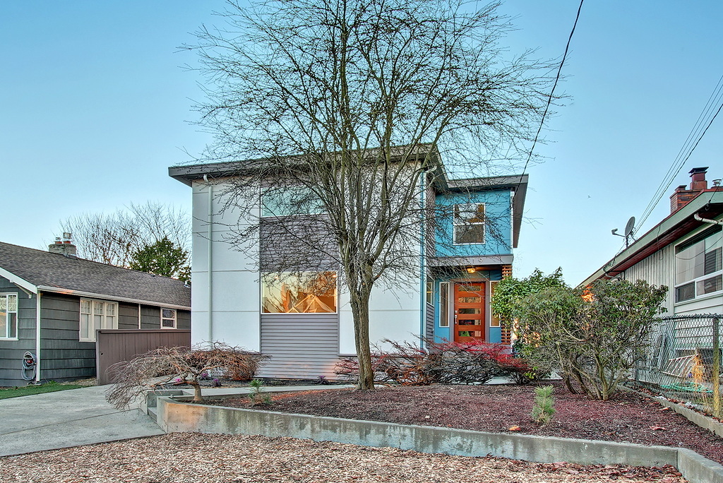 Property Photo:  7719 Mary Ave NW  WA 98117 