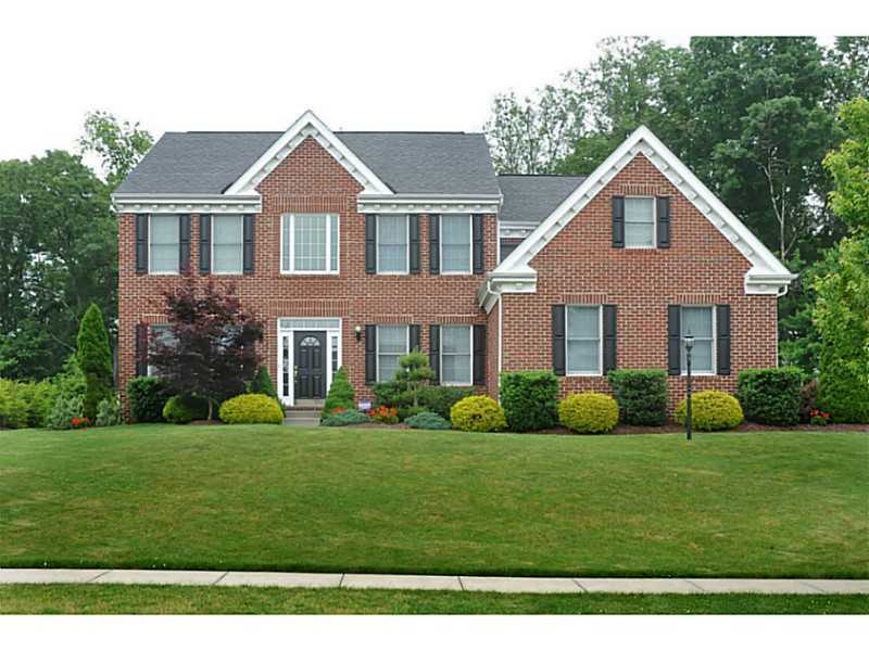 Property Photo:  113 Bishop Drive  PA 15237 