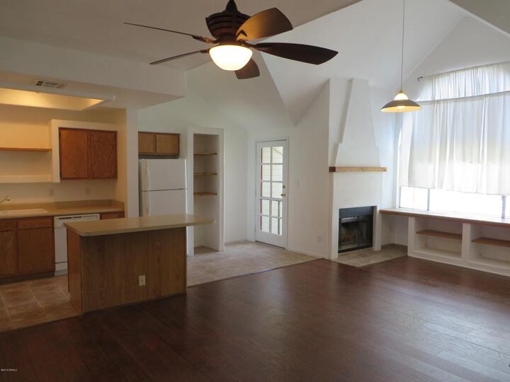 Property Photo:  20 S Buena Vista Avenue 211  AZ 85296 