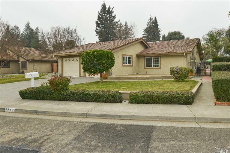 1247 Hartford Circle  Fairfield CA 94534 photo