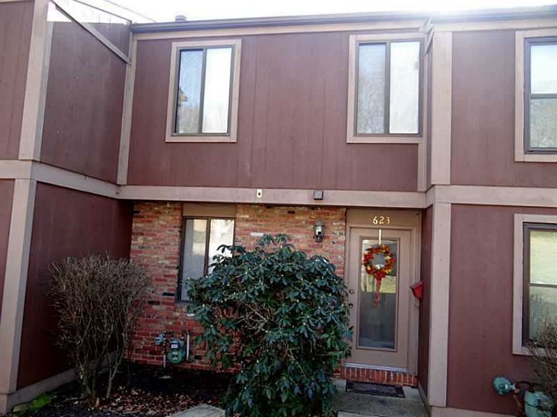 Property Photo:  623 Arkwood Dr  PA 15102 