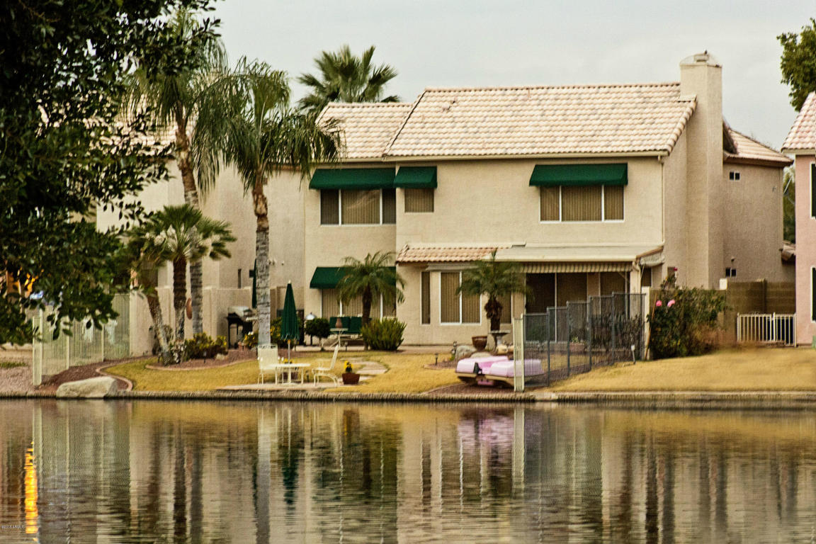 Property Photo: 1270 E Chicago Circle AZ 85225