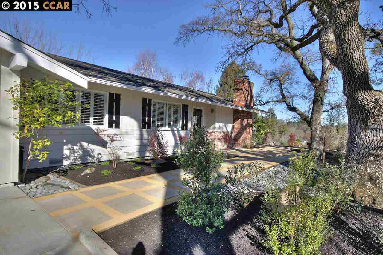 Property Photo:  621 St Marys Rd  CA 94549-5336 