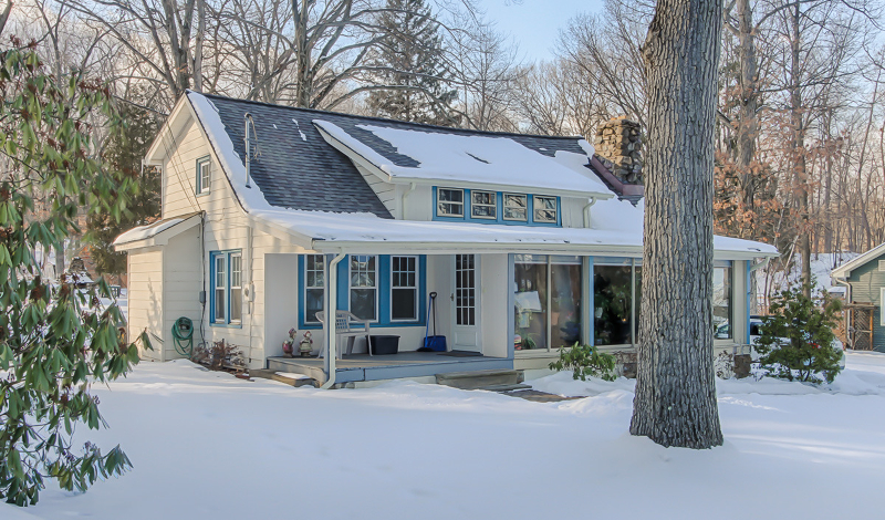 Property Photo:  118 Fox Hill Rd  NJ 07834 