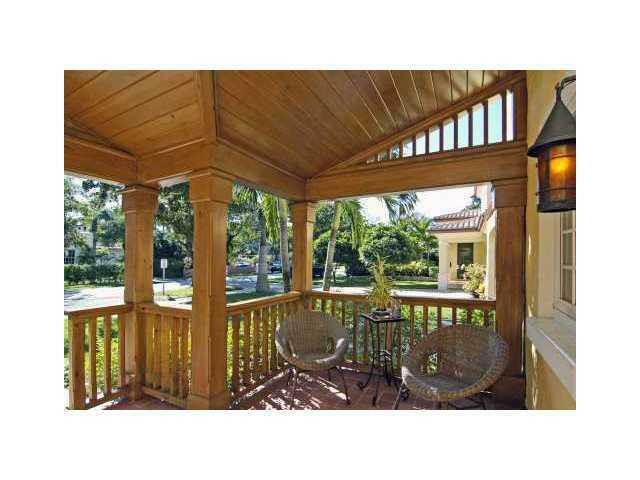 Property Photo: 1029 Milan Avenue FL 33134