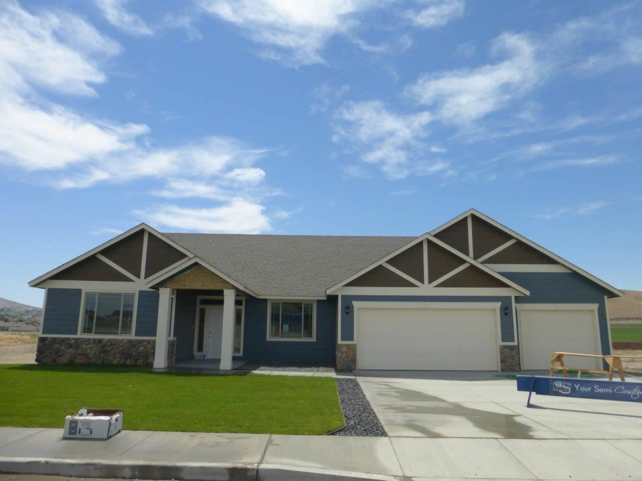 Property Photo:  19106 E 15th Ave  WA 99016 