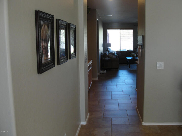 Property Photo: 41040 N Wild West Trail AZ 85086
