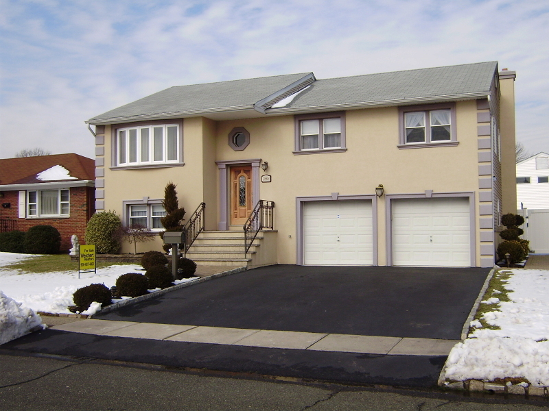 Property Photo:  2585 Reid Street  NJ 07083 