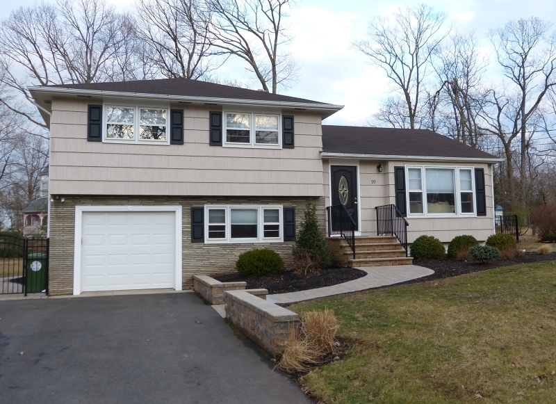 Property Photo: 10 Woods Rd NJ 08844
