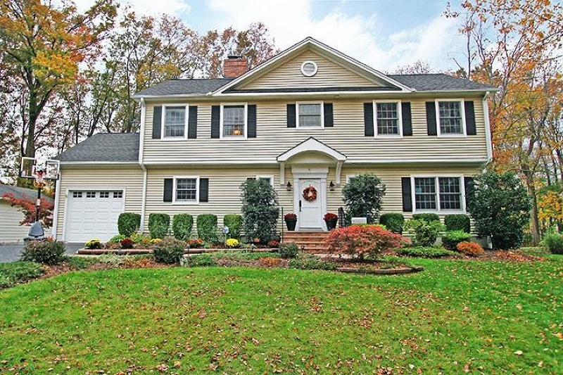 Property Photo:  71 Magnolia Dr  NJ 07974 