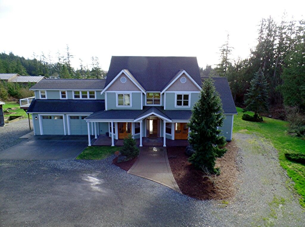 Property Photo:  14022 Dodge Valley Rd  WA 98273 