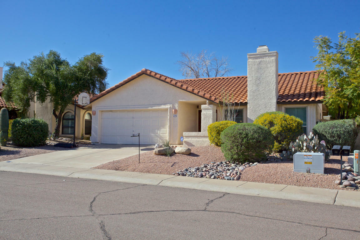 Property Photo:  430 E Susan Lane  AZ 85288 