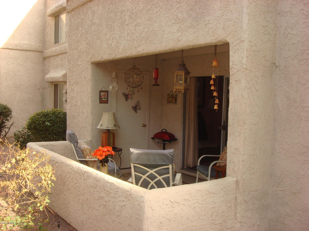 Property Photo: 4444 E Paradise Village Parkway N 152 AZ 85032