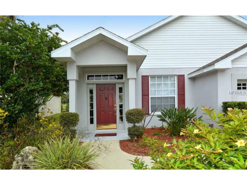 Property Photo:  952 Springwood Circle  FL 34212 