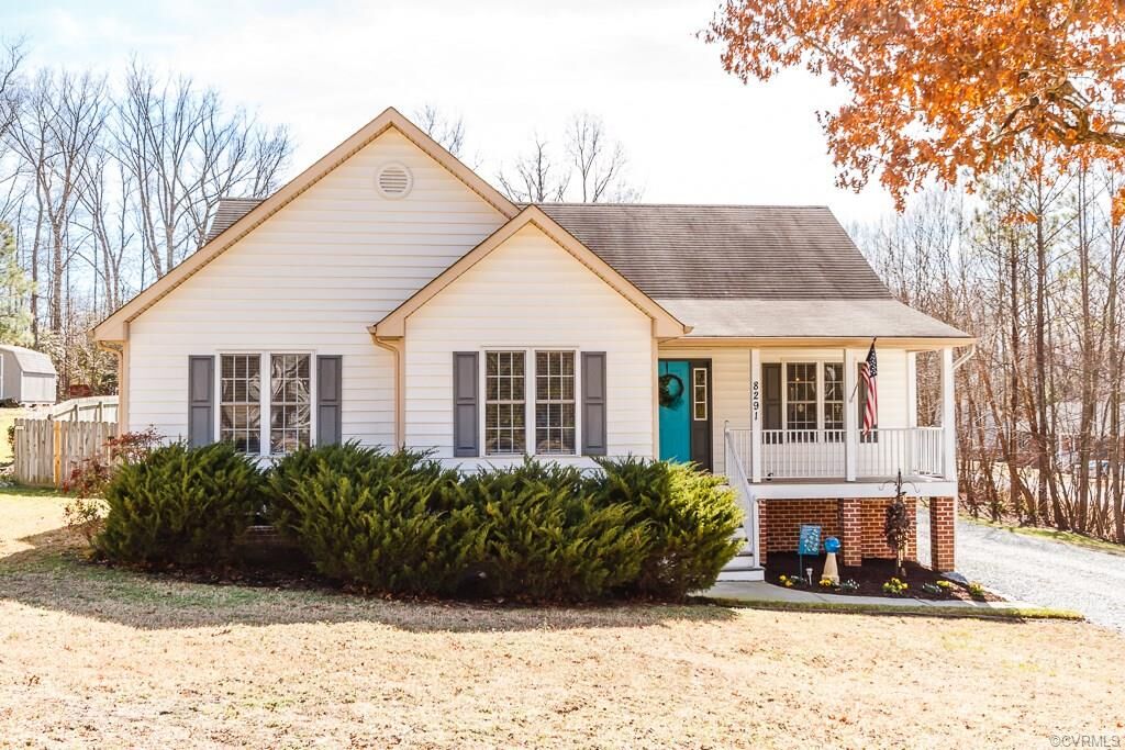 Property Photo:  8291 Burnside Drive  VA 23116 