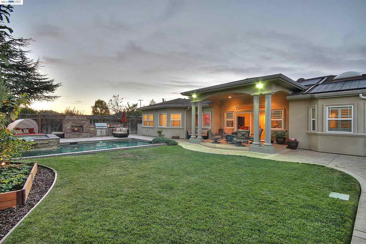 Property Photo:  4550 Norris Rd  CA 94536 