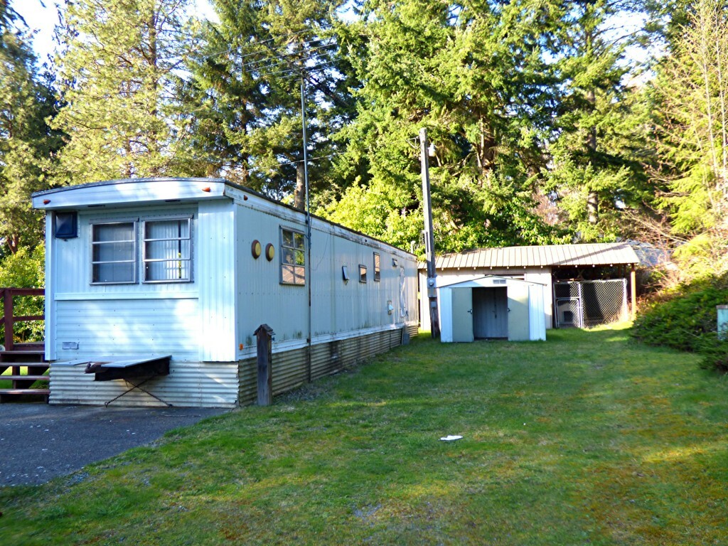 Property Photo: 117 S Camano Ridge Road WA 98282