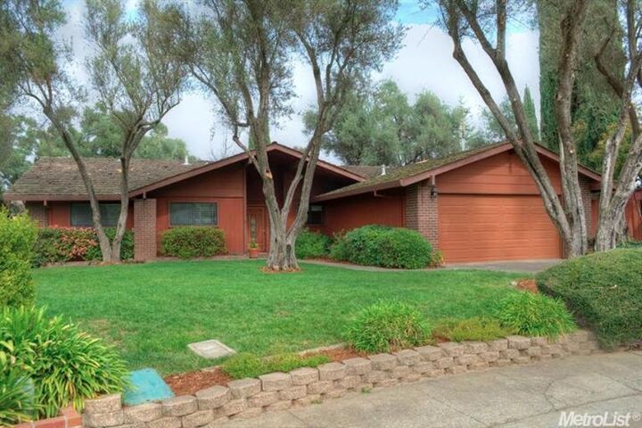 6249 Cole Avenue  Carmichael CA 95608 photo