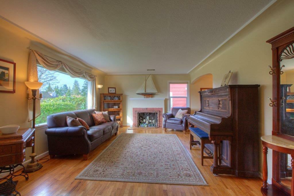 Property Photo:  4817 N 8th St  WA 98406 