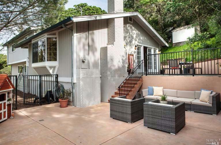 Property Photo: 1 Jackson Court CA 94947