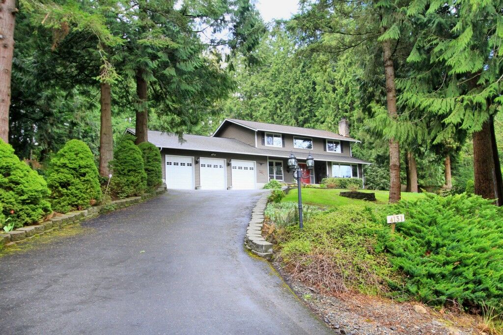 Property Photo:  4131  229th Court SE  WA 98075 