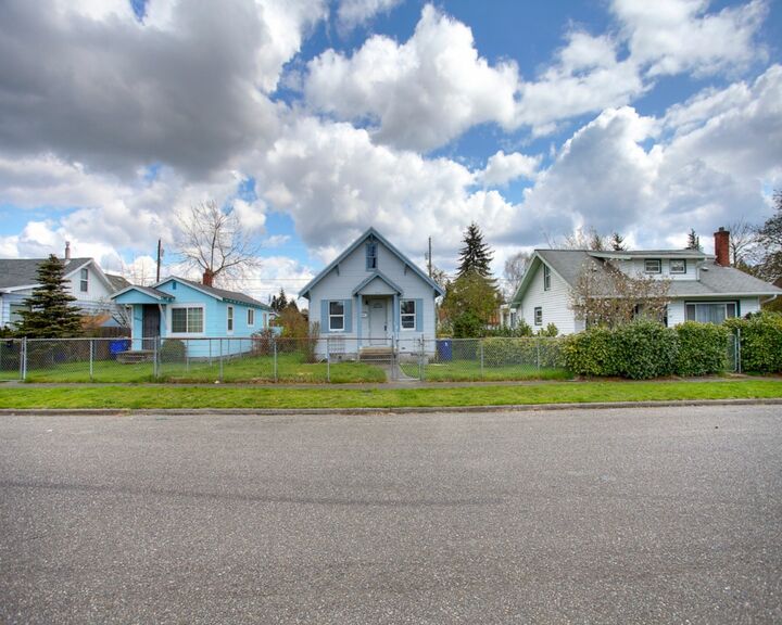 Property Photo: 6827 S Warner St WA 98409