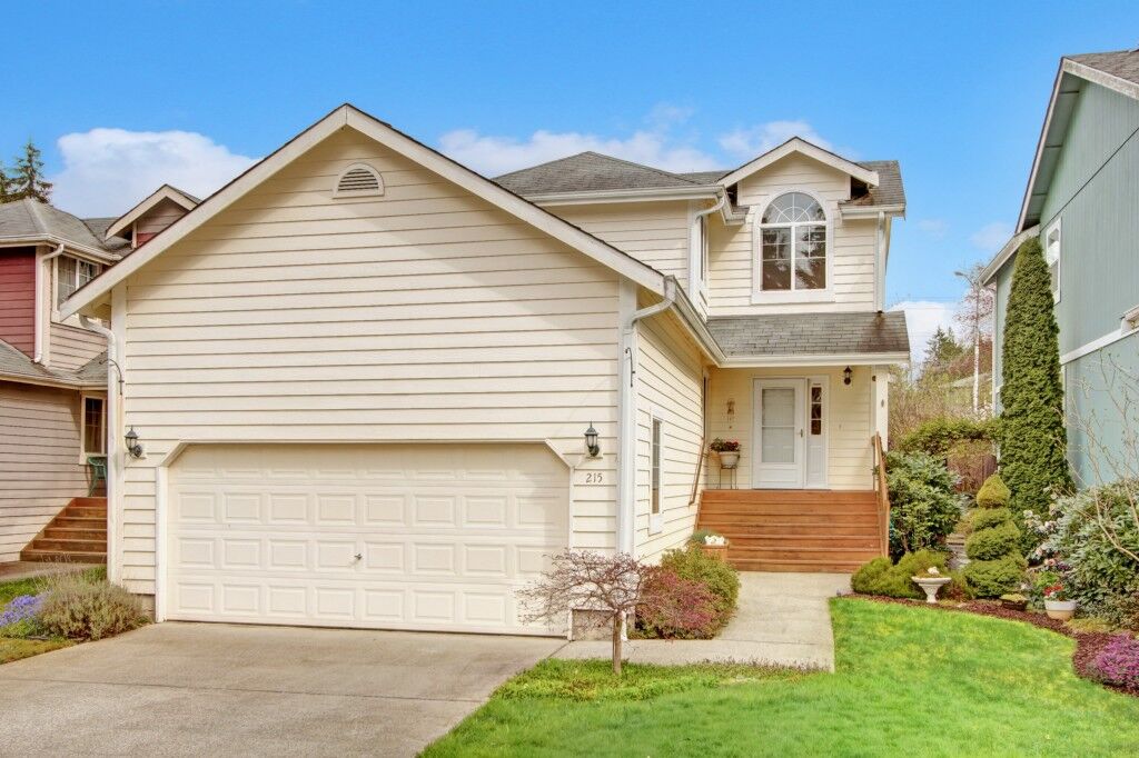 Property Photo:  215 86th Ave SE  WA 98258 