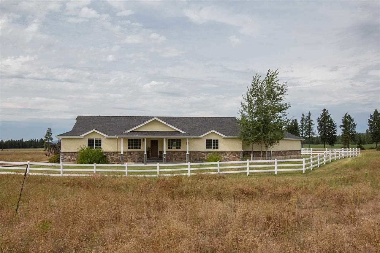 Property Photo:  11805 E Blanchard Rd  WA 99009 