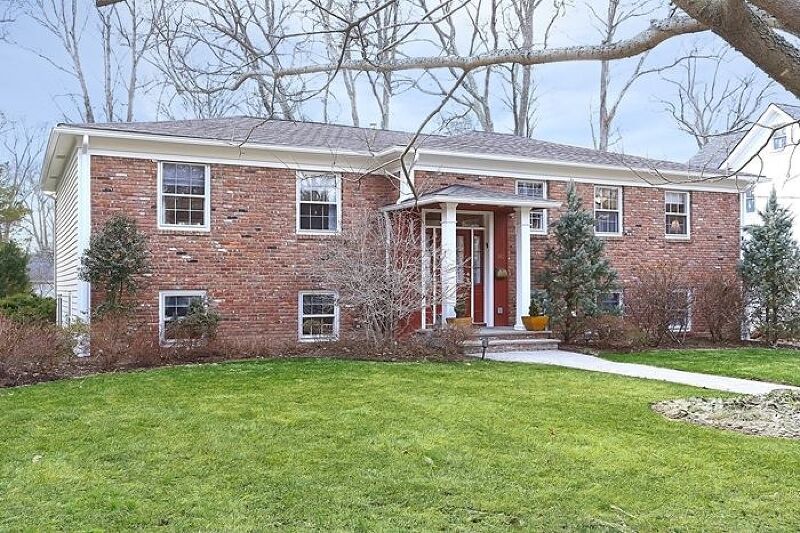 Property Photo:  180 Woodland Ave  NJ 07901 