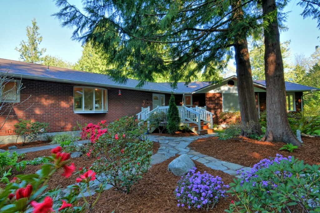 Property Photo:  8219 135th Place NW  WA 98271 