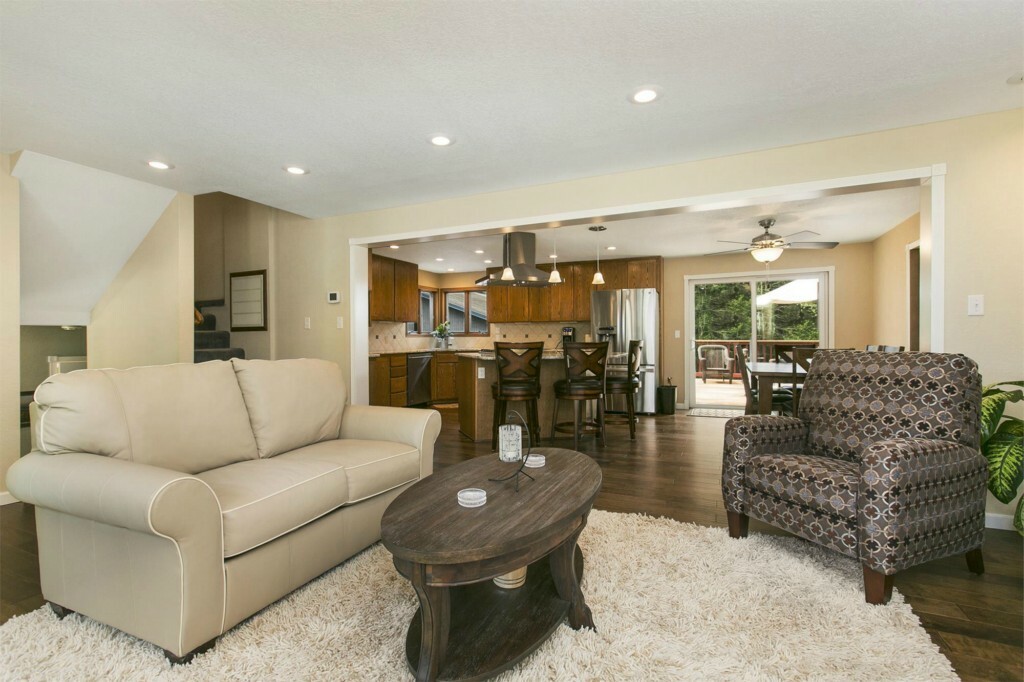 Property Photo: 9024 105th Ave NE WA 98258