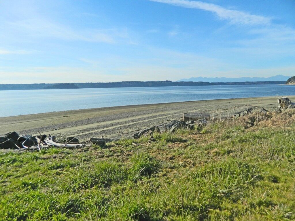 Property Photo:  1304 Xx  Russell Road  WA 98349 