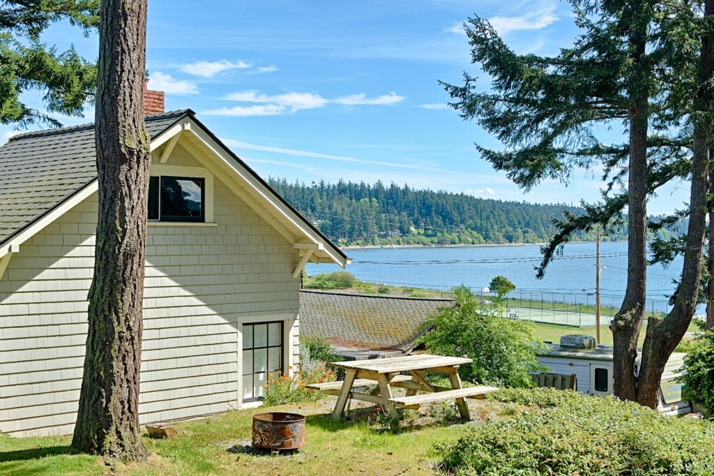Property Photo: 16815 Chilberg Ave WA 98257