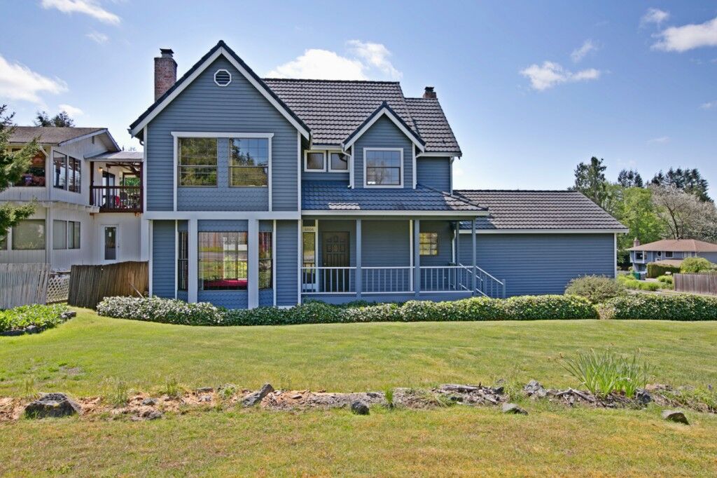 Property Photo: 4604 180th St SW WA 98037