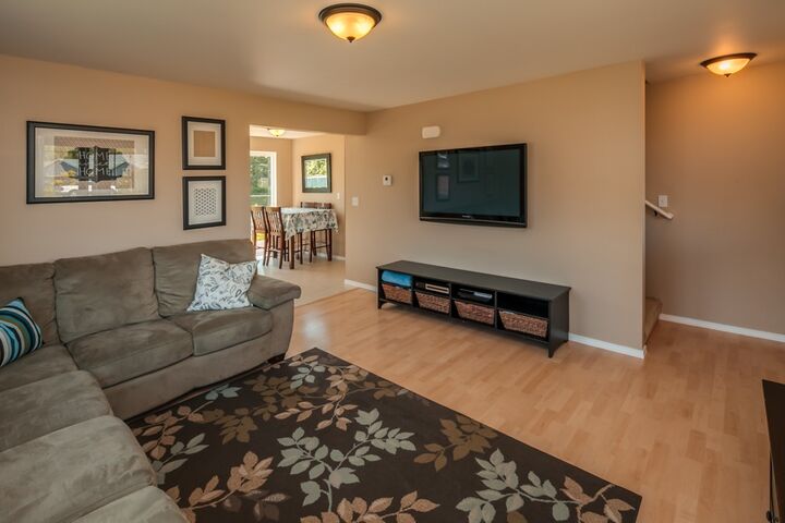 Property Photo: 6422 Portal Common Place WA 98248