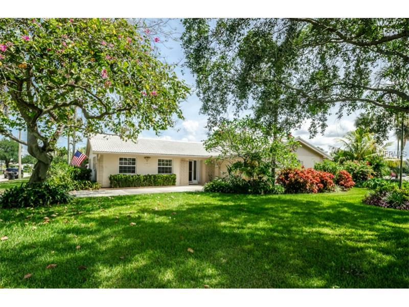 Property Photo:  1401 40th Avenue NE  FL 33703 