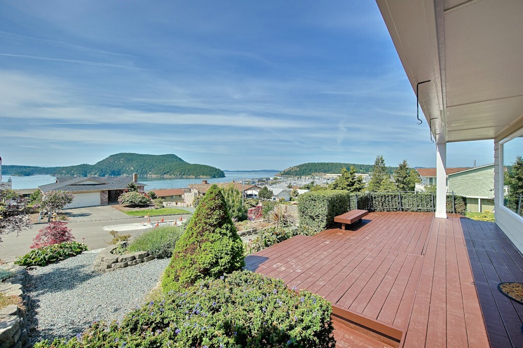 Property Photo: 4914 Kingsway WA 98221
